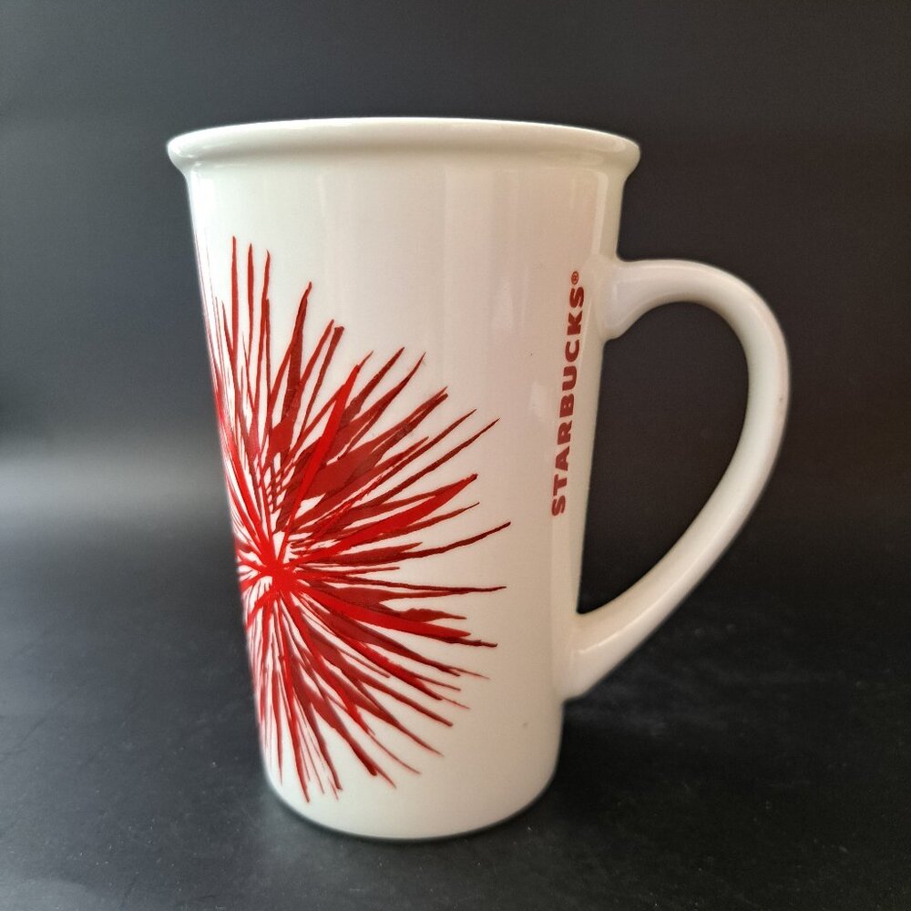 STARBUCKS RED STARBURST FIREBURST 12 OZ COFFEE TEA CUP 2014 EXCELLENT CONDITION - Picture 8 of 8